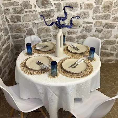 Casa Rapata * Gaios